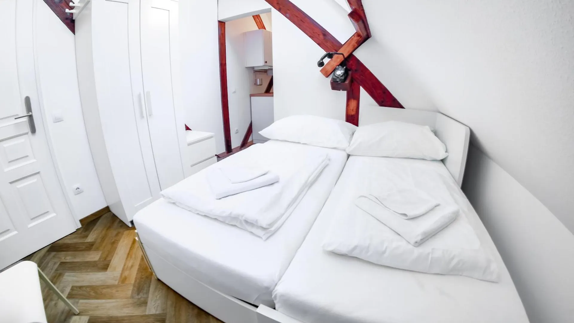 Toni Villa Budapest